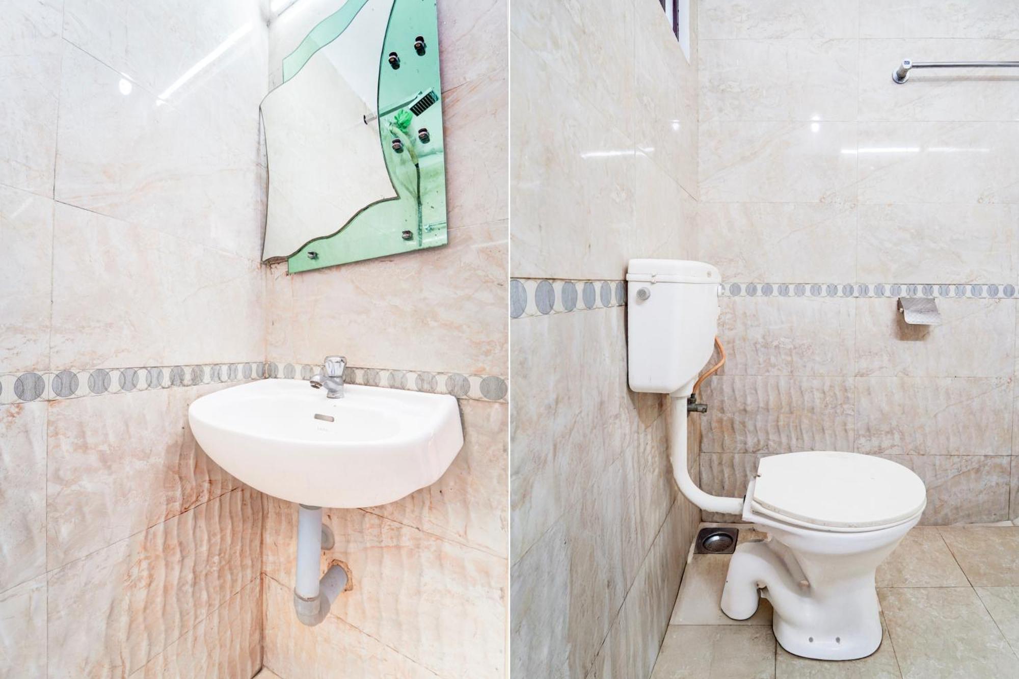 Super Hotel O Dh Road Ernakulam Kochi Buitenkant foto